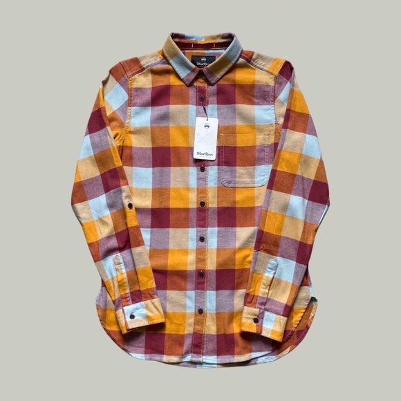 Wind River Red and Orange Plaid Flannel Shirt - Picture 1 of 6